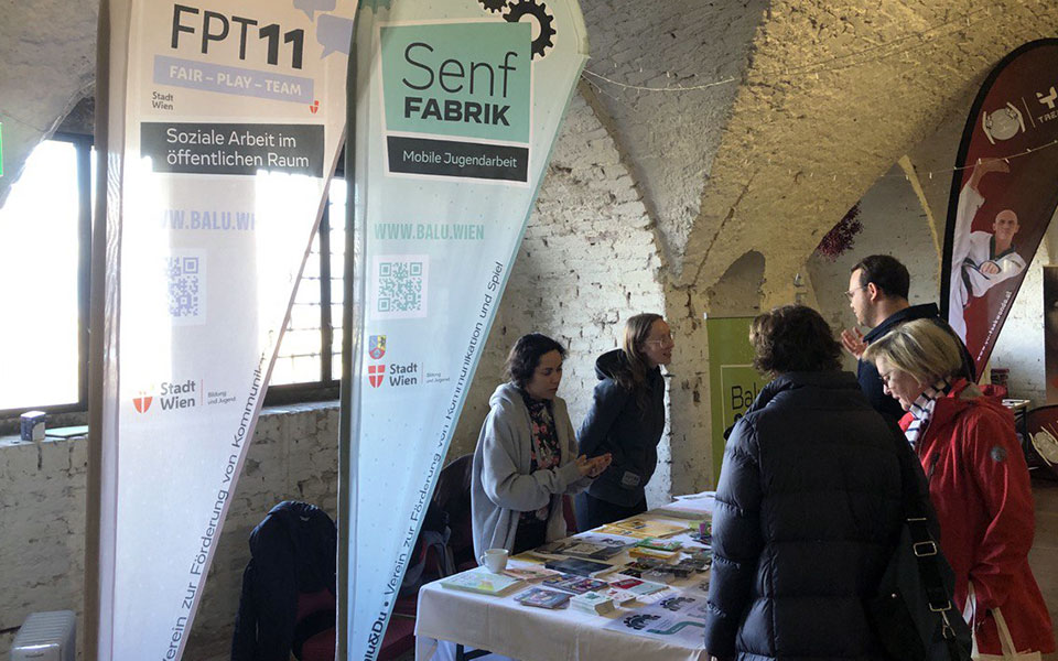Die Senffabrik bei der Simmeringer Frauenmesse Die Senffabrik bei der Simmeringer Frauenmesse