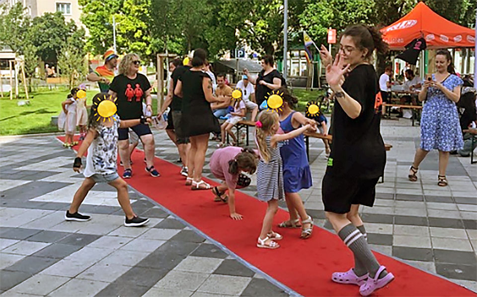 Am roten Teppich der SimmaPride